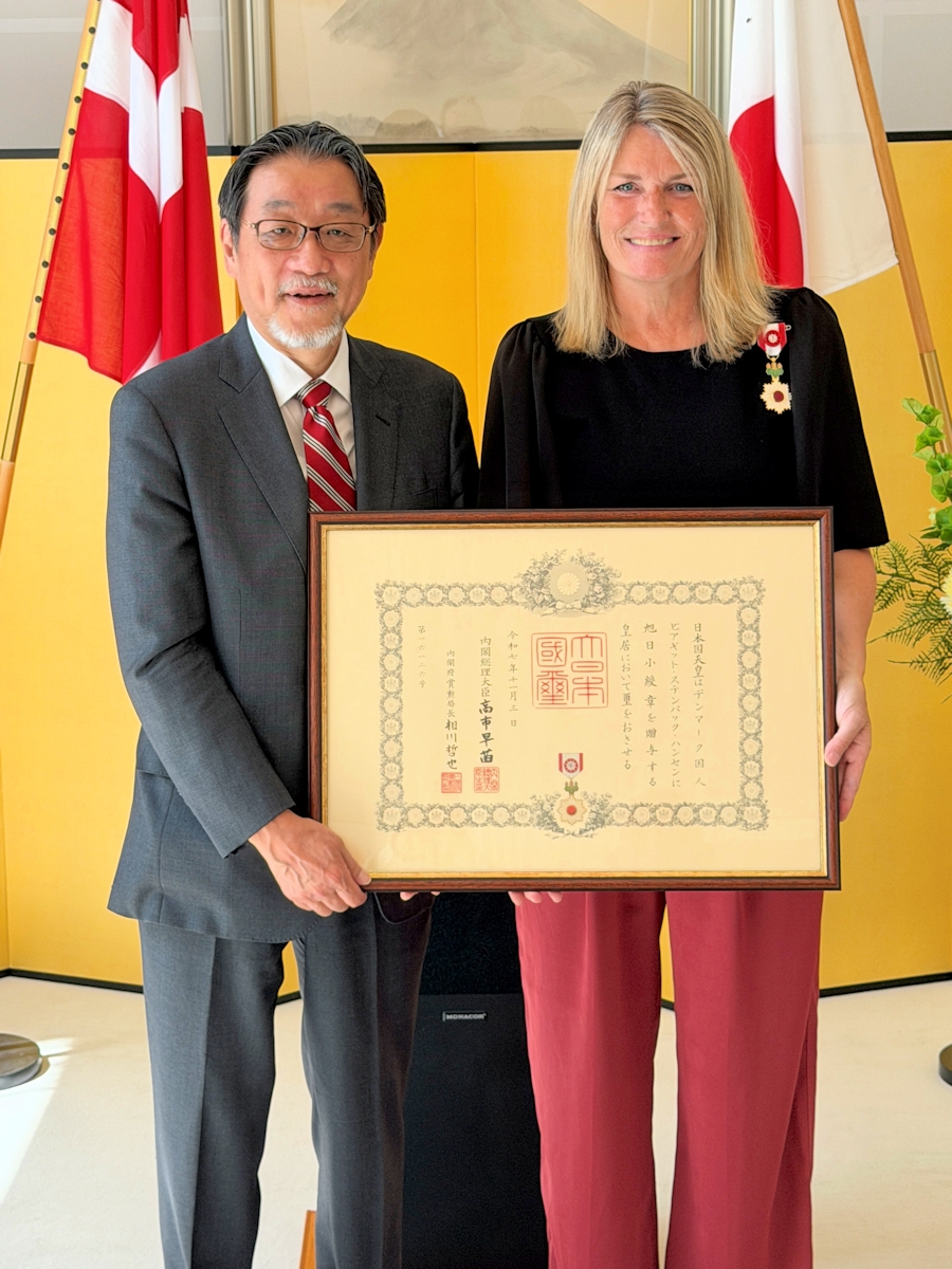 Ambassador and Mayor